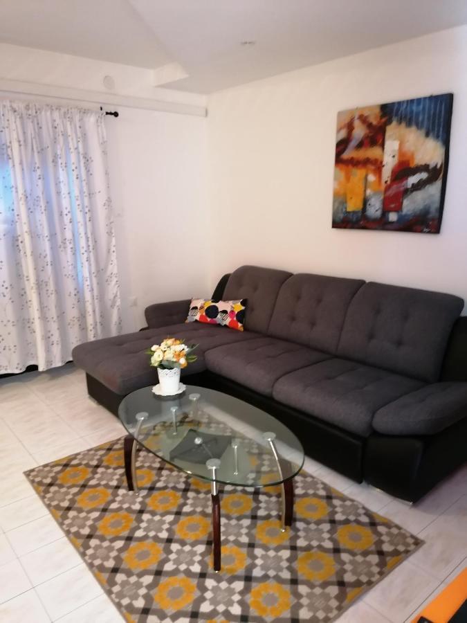 كالي Apartment Halugica المظهر الخارجي الصورة